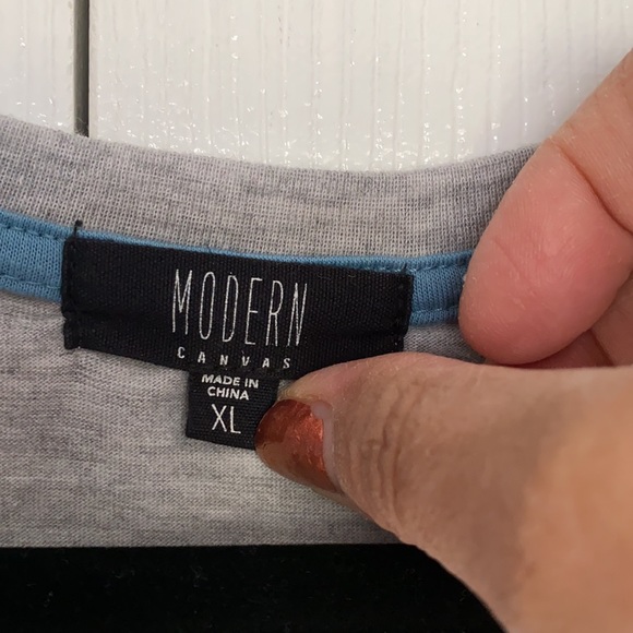 Good Vibes Graphic Tee “Good Vibes” distressed lettering look. Size XL - Picture 4 of 5